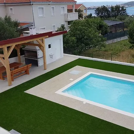 Tatil Evi Mustapic *